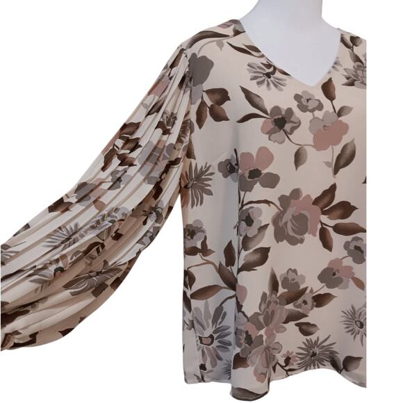 BELLE KIM GRAVEL Dressy Blouse Top M Pleated Sleeve Floral Office Career Cottage - Picture 2 of 8